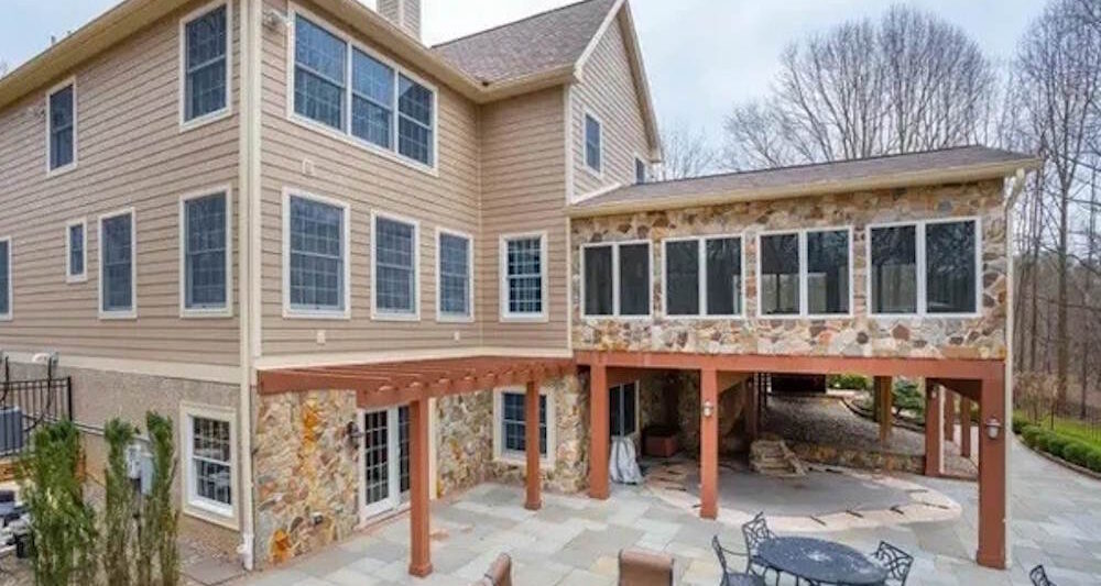 Pressure washing homes and businesses